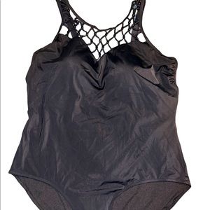 NWT “swimsuit for all” one piece tummy control swim.